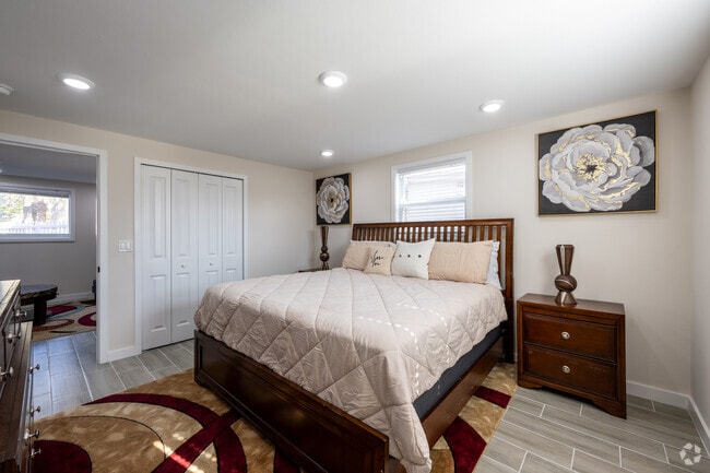 1 habitación, 1 baño - 600 pies cuadrados - Dormitorio - Beachside Palms @ Daytona Beach