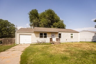 Building Photo - 1314 W 9th St