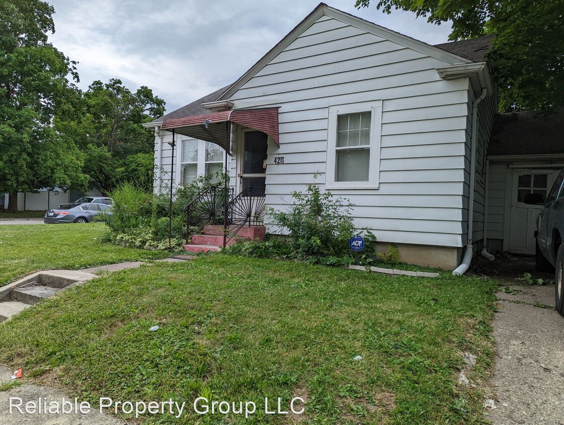 2 br, 1 bath House 428 McKinnie Ave House Rental in Fort Wayne, IN