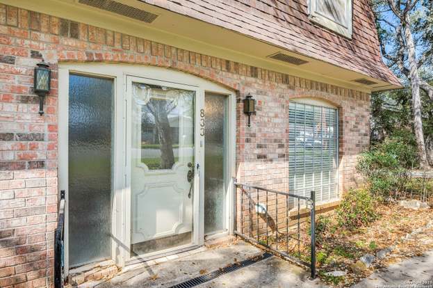 Building Photo - 833 Timber Dr