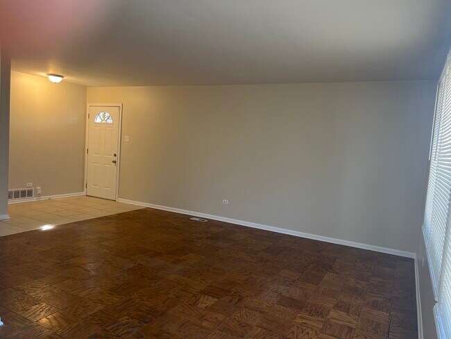 Foto del edificio - 319 Gentry St