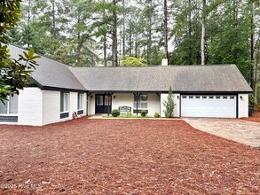 Building Photo - 140 Westchester Cir
