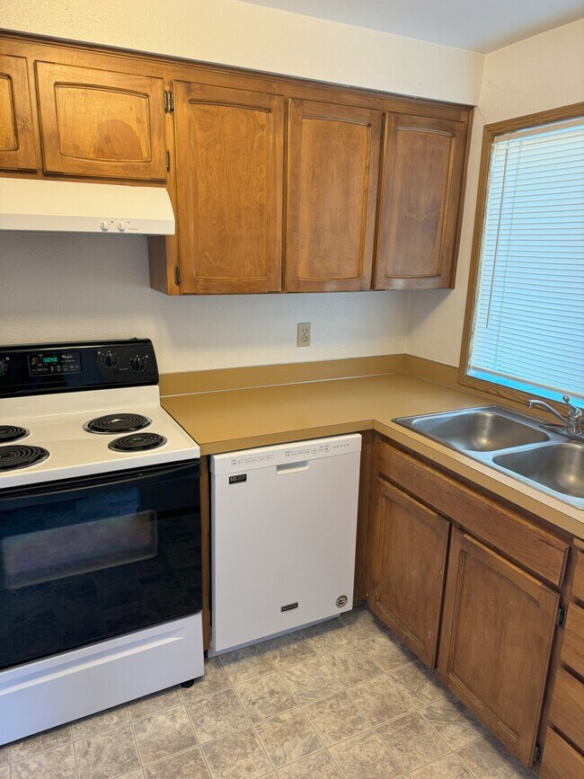 Foto del edificio - 1232 SW Maple Tree Ct