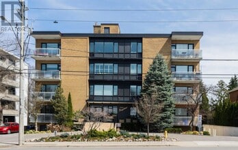 Building Photo - 1901-1901 Bayview Ave