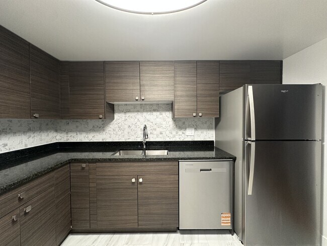 Foto del edificio - 525 N Quentin Rd