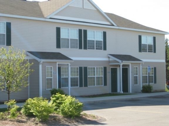 Building Photo - 3 br, 2 bath Apartment - Townline Apartments