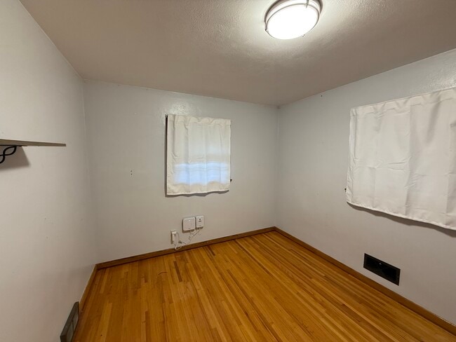 Foto del edificio - 2179 Margaret St