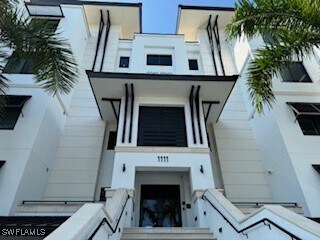 Foto del edificio - 1125 Central Ave
