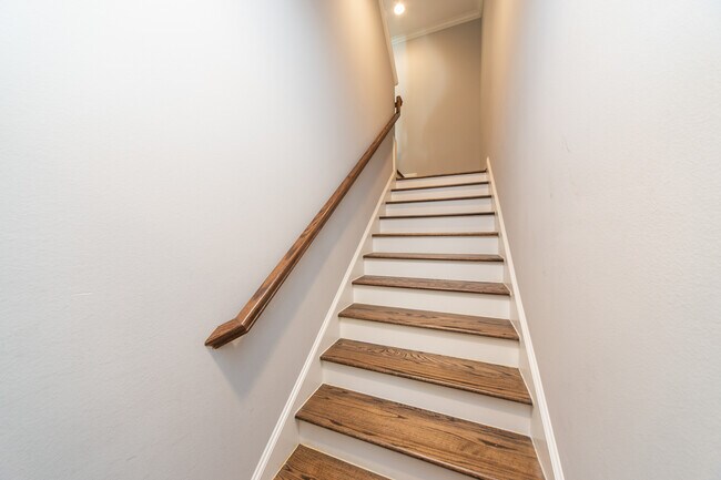 Building Photo - 4031 Bellefontaine St