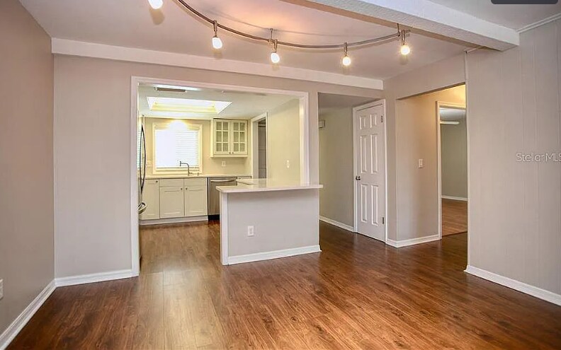 Foto principal - 210 Magnolia Rd