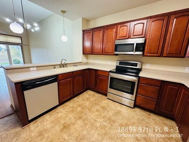 Foto del edificio - 18893 97th Pl N