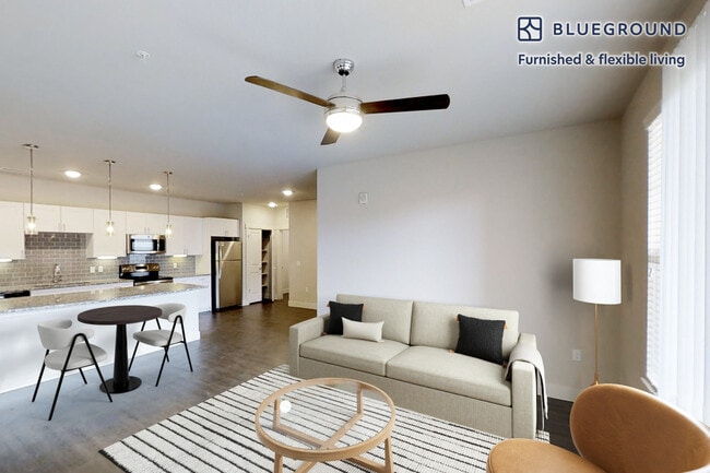 Building Photo - 13195 W Progress Cir