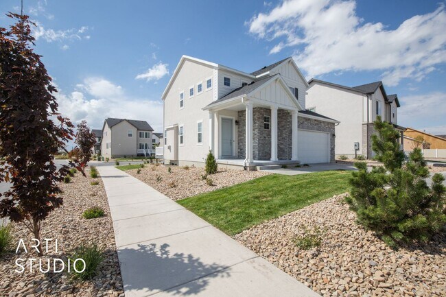 Building Photo - Brand New Single Family 3 Bed Home in West...