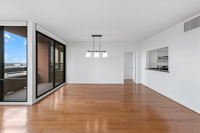 Foto del edificio - 5150 Hidalgo St