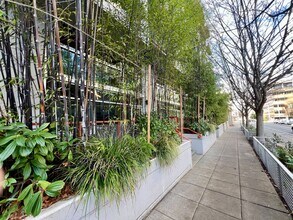 Building Photo - 401 9th Ave N