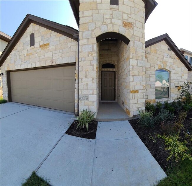 Building Photo - 129 Walkup Ln