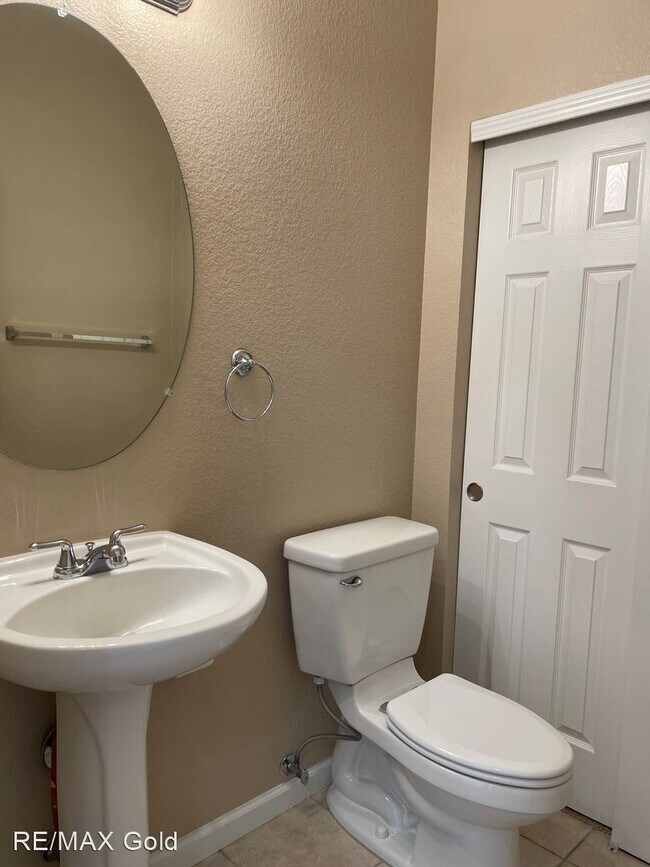 Foto del edificio - 4 br, 2.5 bath House - 595 Connemaras Court