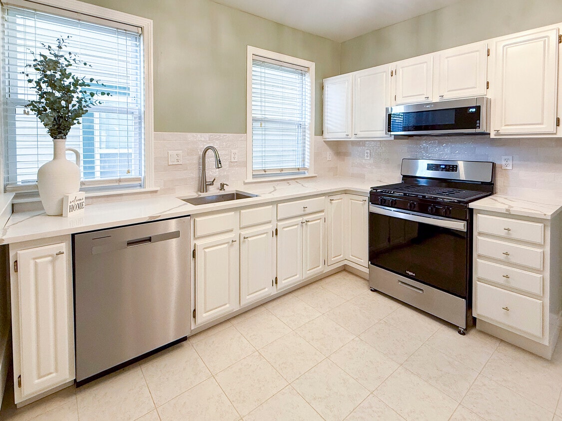 Photo - 103 Hancock St (Boston, MA)