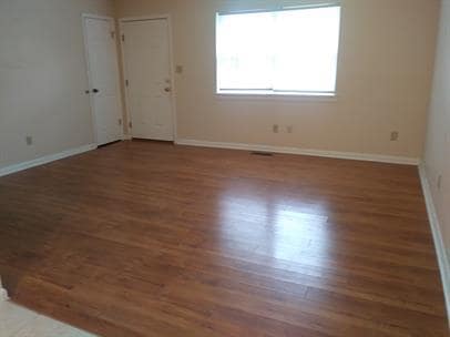 Building Photo - 1592 Coombs Dr