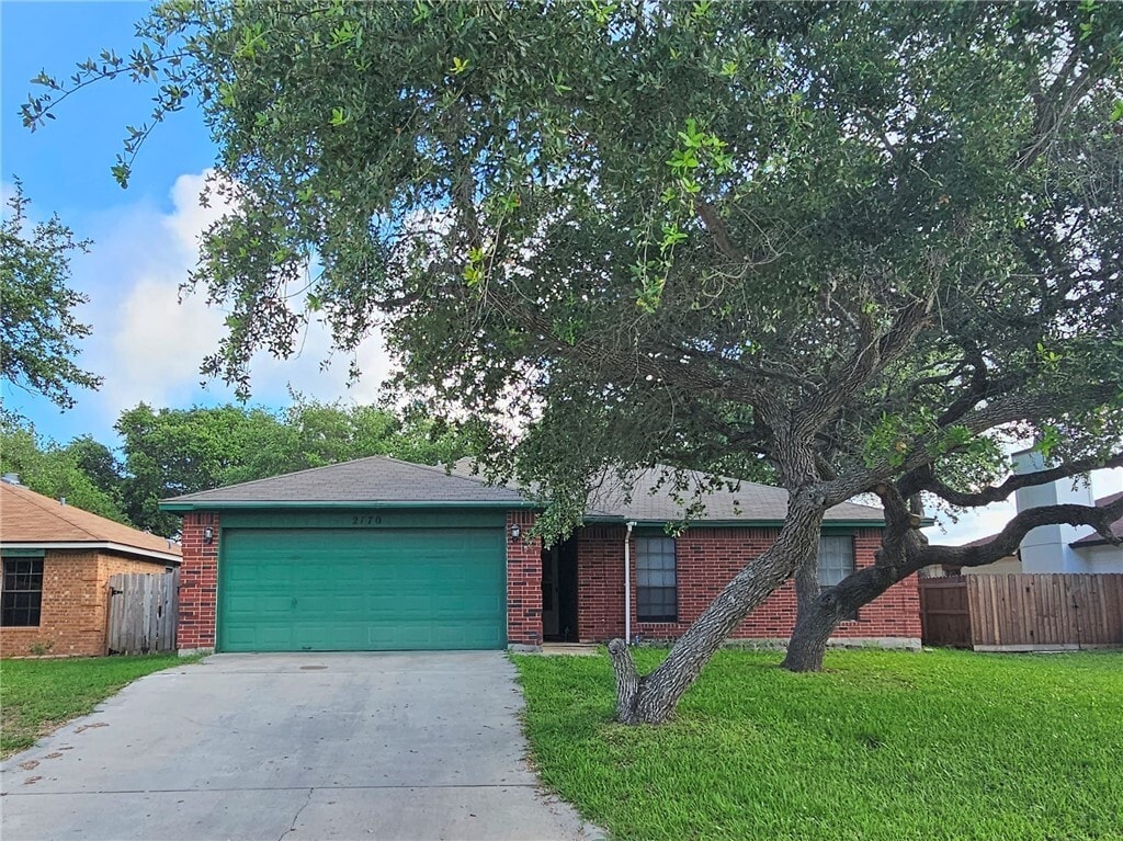 2170 Spring Park Dr, Ingleside, TX 78362 House Rental in Ingleside