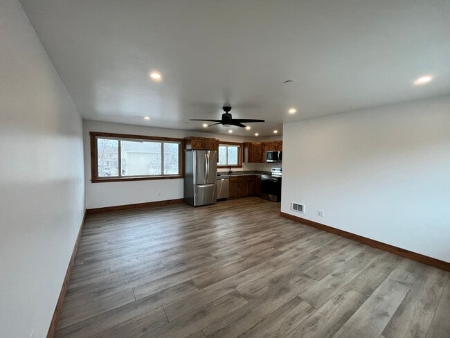 Building Photo - 48 Cedron Rd