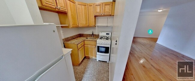 Building Photo - East 58th Street