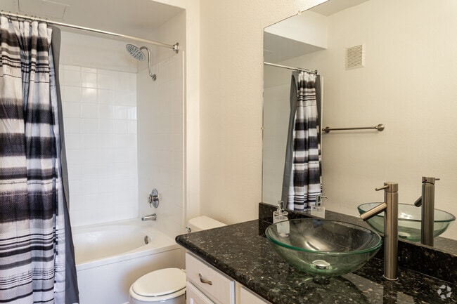 2HAB, 2BA - 1,093 ft² - Red Rox Villas