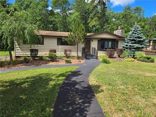 Building Photo - 3002 Pleasant View Dr