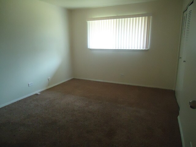 16W585 Mockingbird Ln, Willowbrook, IL 60527 Rentals - Willowbrook, IL