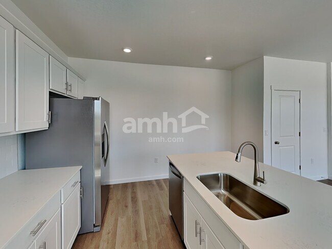 Foto del edificio - 26112 E Calhoun Pl