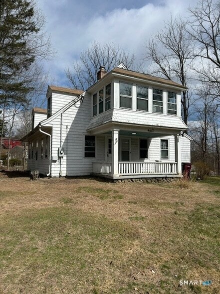 Building Photo - 684 Field St