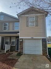 Building Photo - 3061 Hubbard Rd
