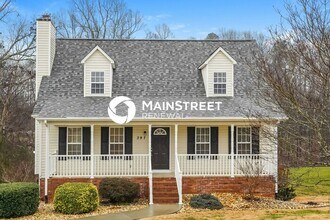 Building Photo - 397 Twin Valley Dr