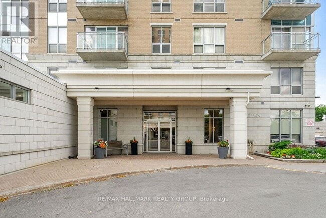 Photo du bâtiment - 70-1670 Landry St