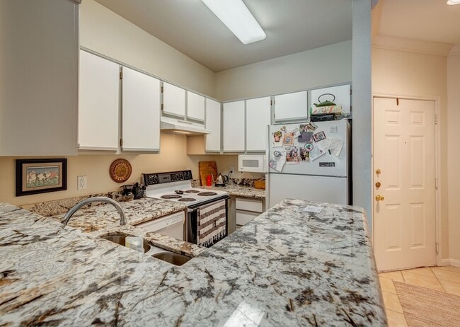 Foto del edificio - 3231 Allen Pkwy