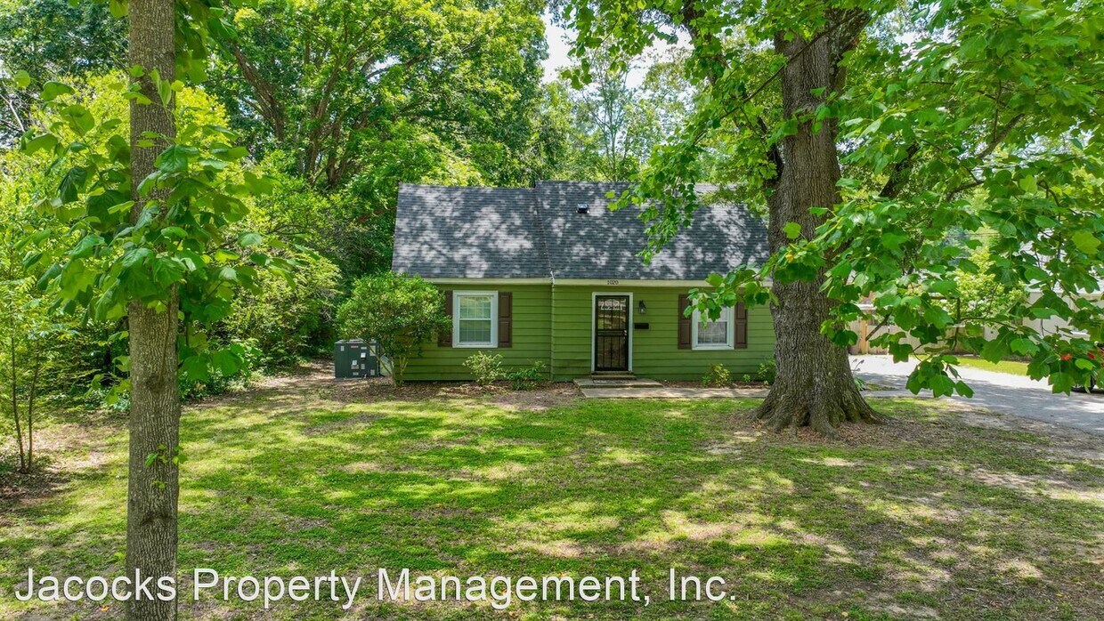 Primary Photo - 4 br, 2.5 bath House - 1020 W Main