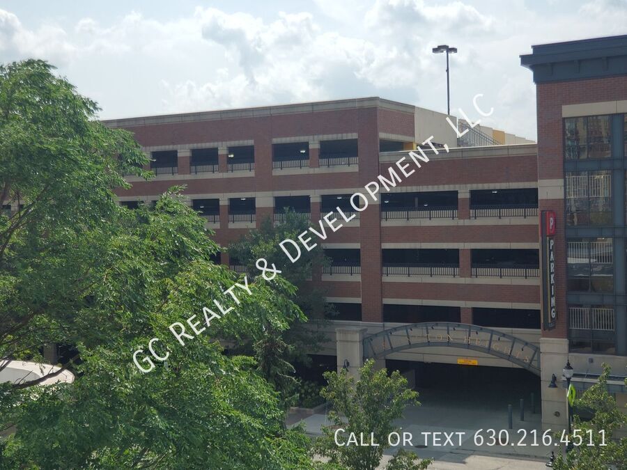 Foto del edificio - 10 S Dunton Ave