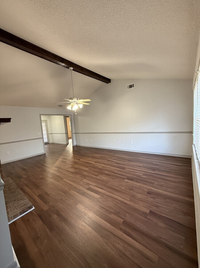 Foto del edificio - 1008 Old Oatland Island Rd