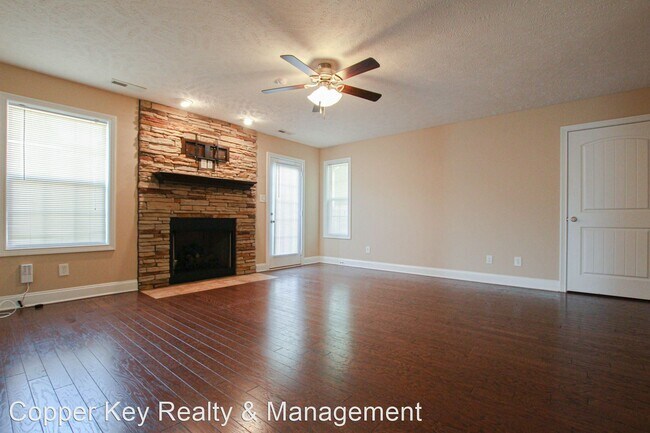 Foto del edificio - 3 br, 2 bath House - 1030 Hendricks Court