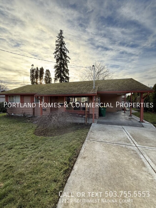 Primary Photo - Charming 3-Bed Beaverton House with a Larg...