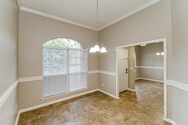 Building Photo - 4397 Apple Tree Pl