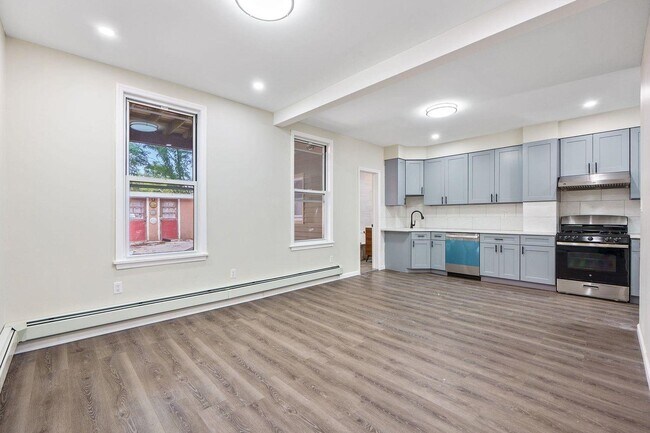 Foto del edificio - 169-1/2 Prospect Ave