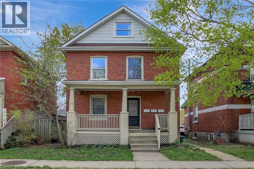 Primary Photo - 211 Dolph St N