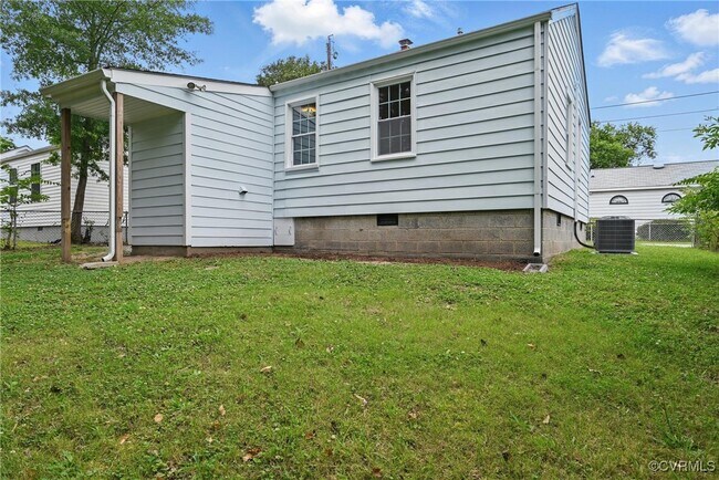 Building Photo - 862 Apperson St