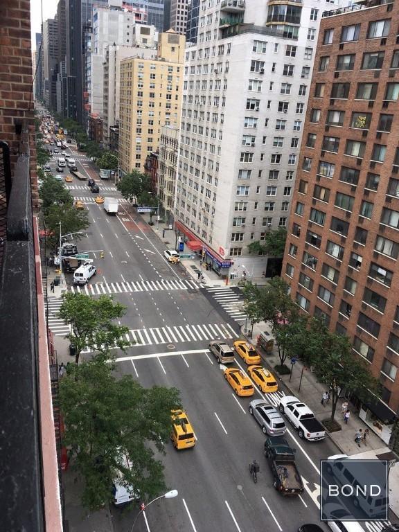 Foto del edificio - 165 E 35th St