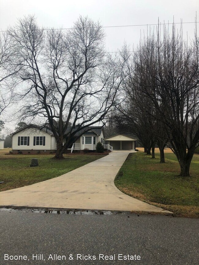 Building Photo - 3 br, 2 bath House - 6497 Moore Road