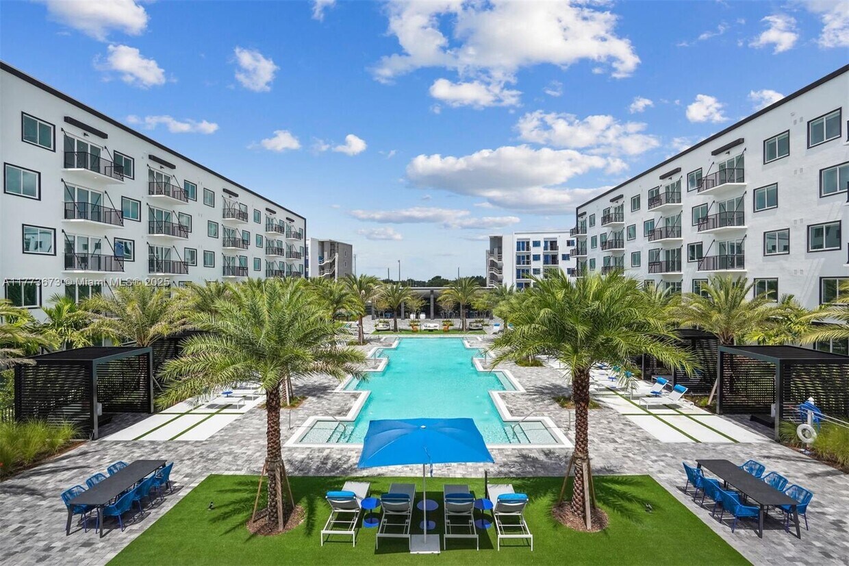 Foto principal - 2095 W Atlantic Ave