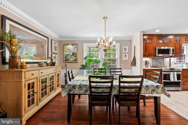 Building Photo - 7362 Clifton Rd