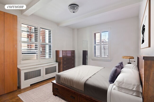 Foto del edificio - 245 E 72nd St