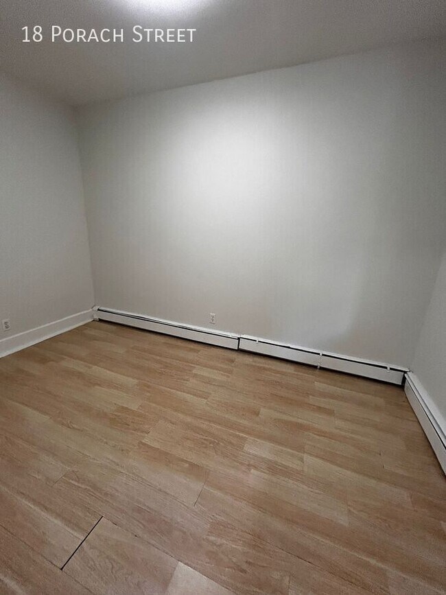 Photo - 18 Porach St Apartment